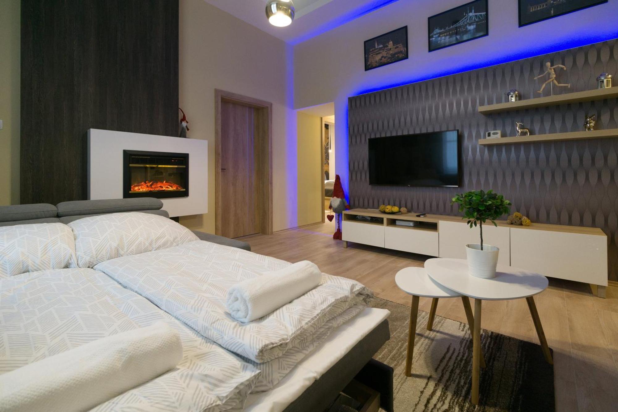 Exlcusive & City Central Located Suite By Prestige Homes Budapest Eksteriør billede